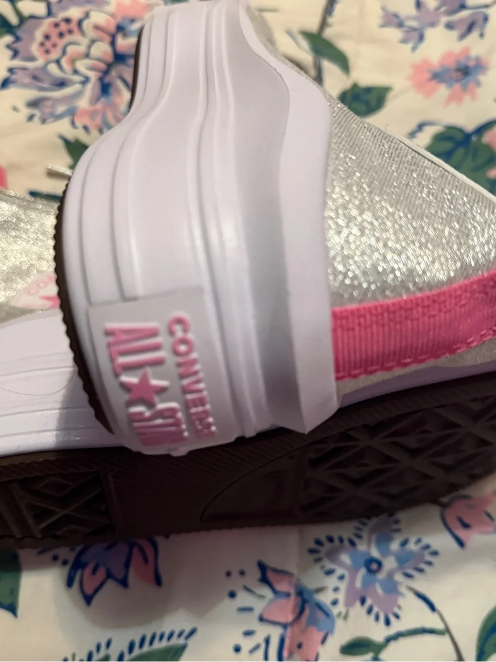 Converse Kids Glitter Sneaker in Silver and Pink